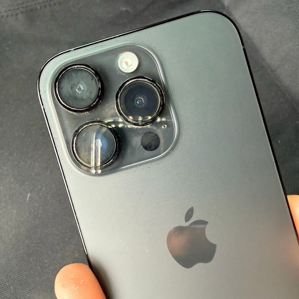 Apple iPhone 14 Pro - Unlocked